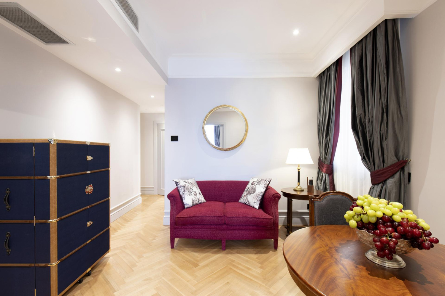 Family Suite – sea view Family Suite – sea view